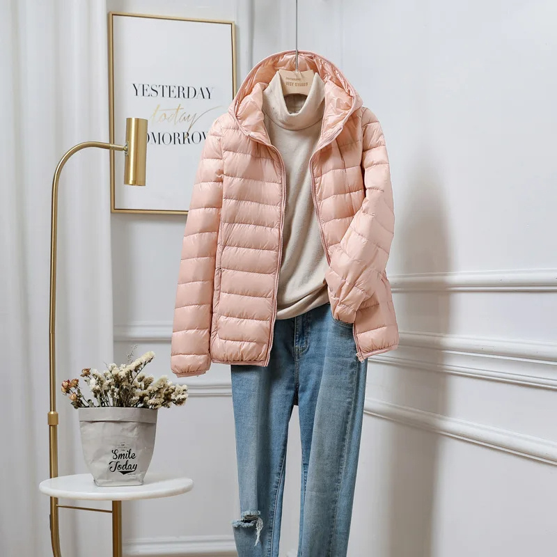 Gudrun | Damen Winterjacke mit Kapuze und Reißverschluss