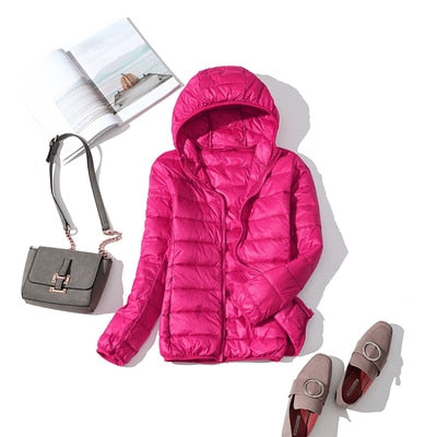Kerstin | Damen Modische Glänzende Kurze Winterjacke