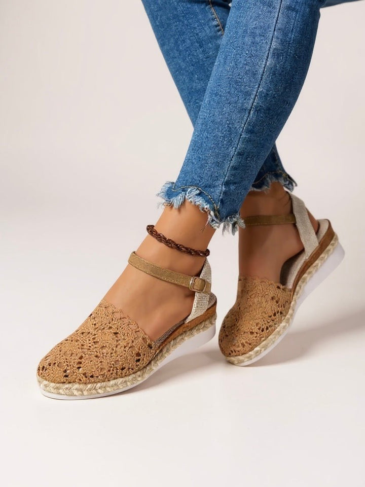 Damen Boho Häkel-Plateau Sandalen mit Knöchelriemen - Brown