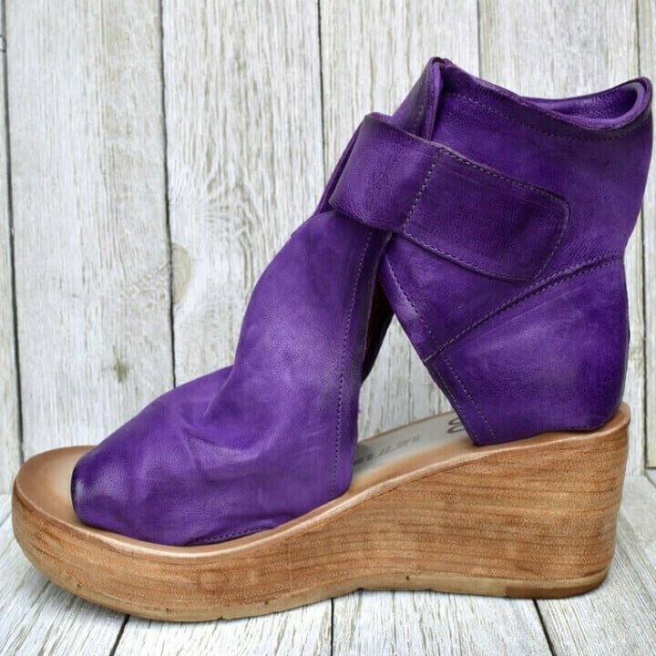 Damen Keilsandalen mit Schnallenverschluss und Plateau
