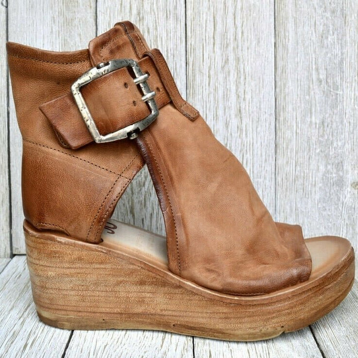 Damen Keilsandalen mit Schnallenverschluss und Plateau
