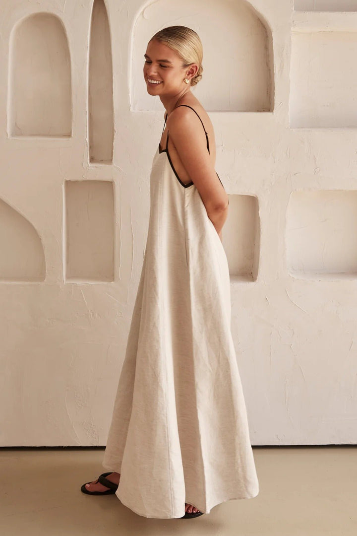 Damen Leinen Maxi-Kleid mit verstellbaren Trägern