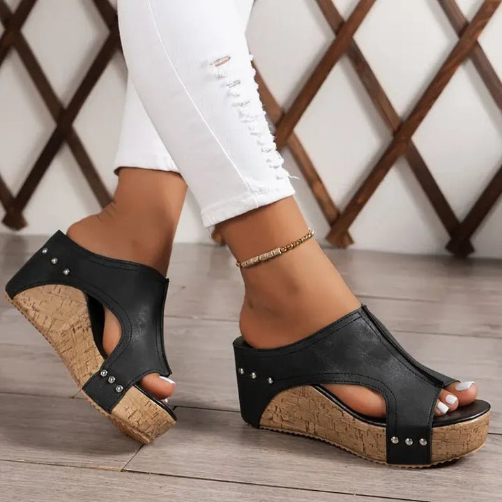 Damen Orthopädische Keilabsatz Sandalen mit Nietendetails