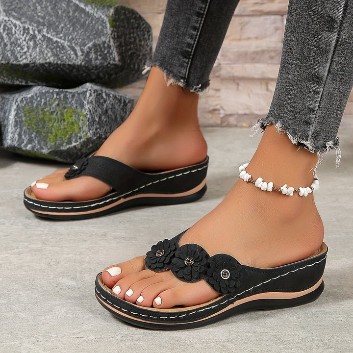 Damen Orthopädische Slip-On Sandalen Blumenverzierung