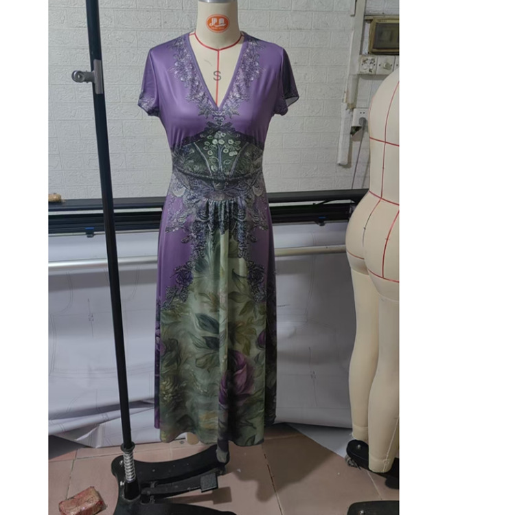 Greta | Maxi Kleid V-Ausschnitt Blumenmuster Boho Sommer