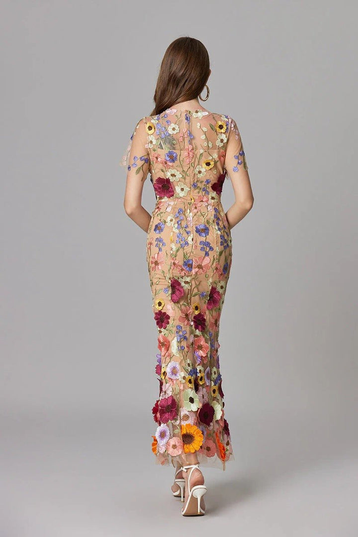 Maxi-Kleid ärmellos mit 3D-Blumen-Applikationen